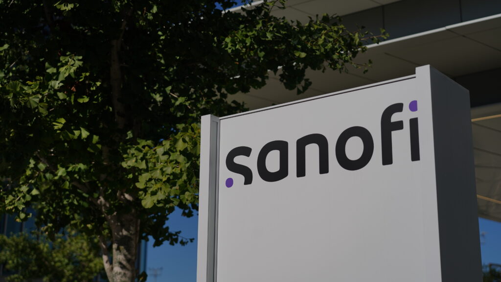 Sanofi, Regeneron get mixed results from COPD drug in two trials