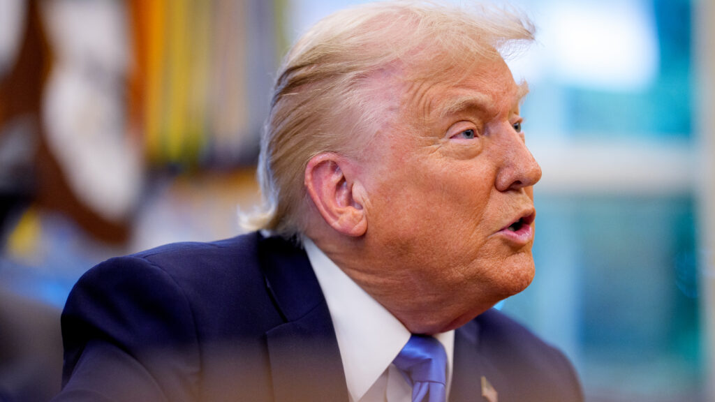 Trump threatens 100% pharma tariffs unless firms make drugs in U.S.