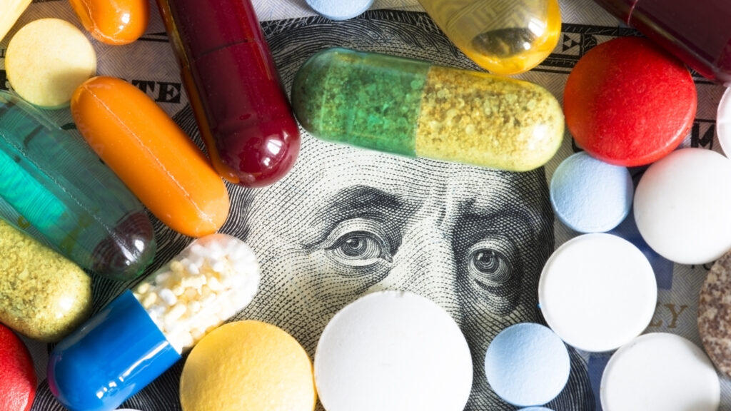 Trump administration revises rebate pilot for 340B drug discount program